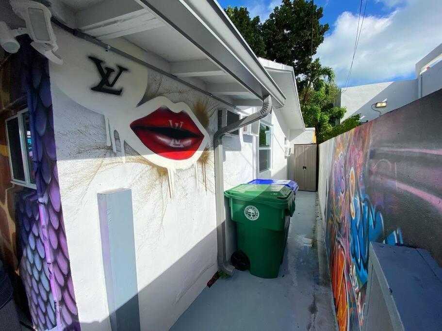 Cozy & Colorful Miami Art Canvas W/Hottub & Murals 外观 照片