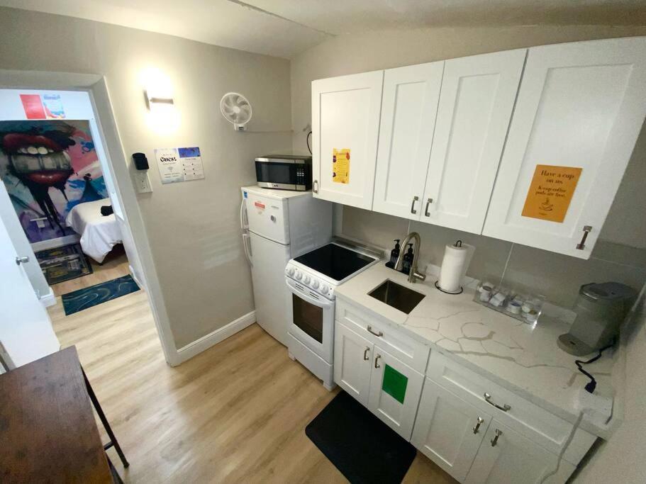 Cozy & Colorful Miami Art Canvas W/Hottub & Murals 外观 照片