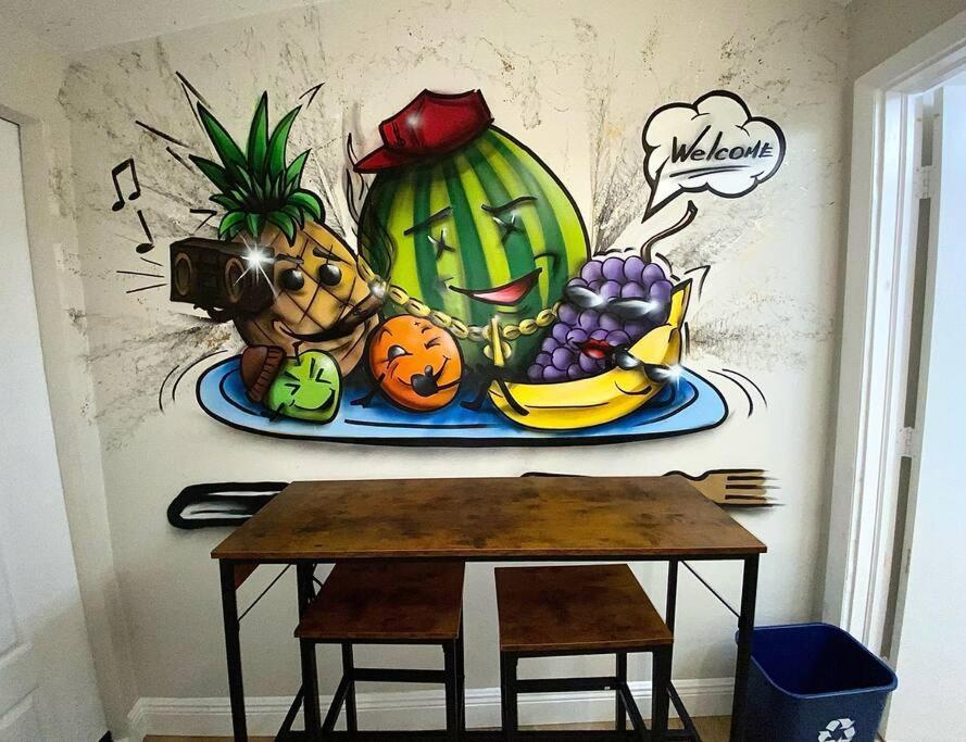 Cozy & Colorful Miami Art Canvas W/Hottub & Murals 外观 照片